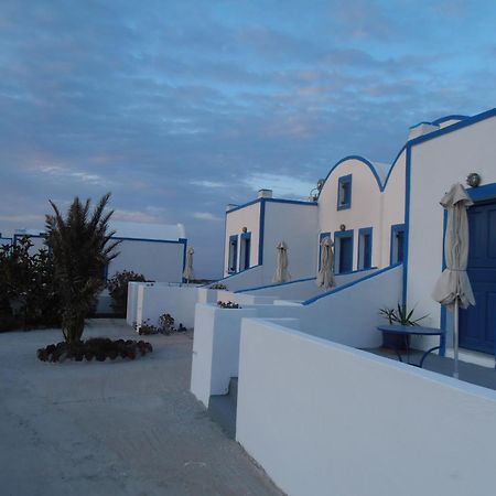 Hotel Paradisos Oia Exterior photo