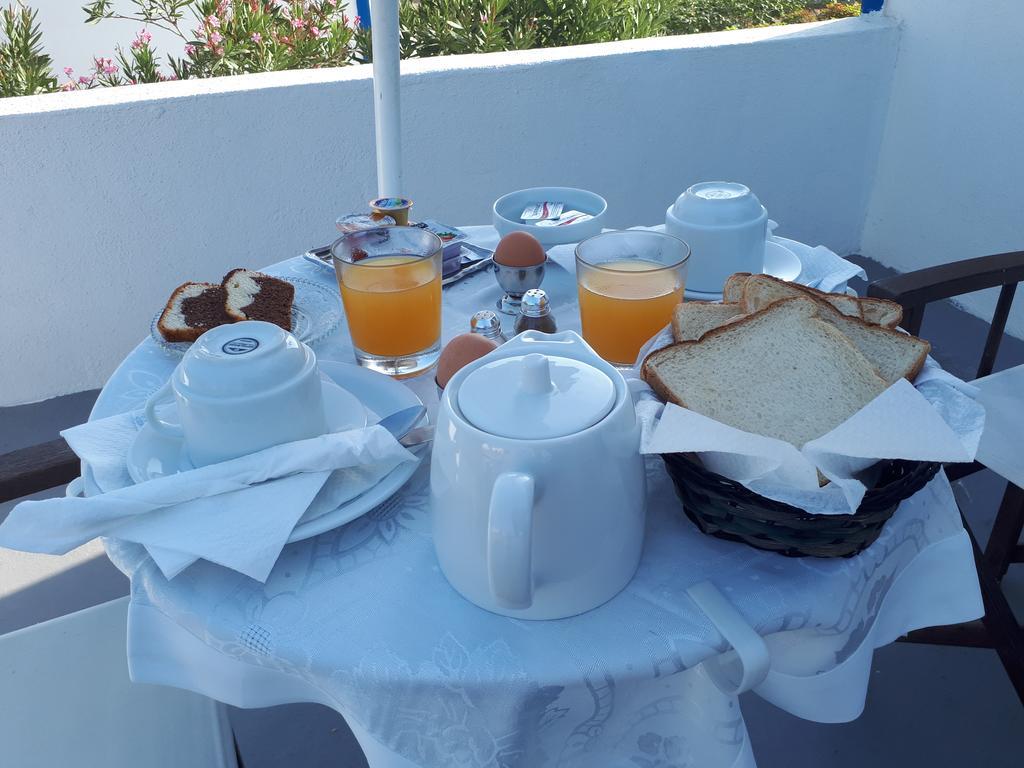 Hotel Paradisos Oia Exterior photo